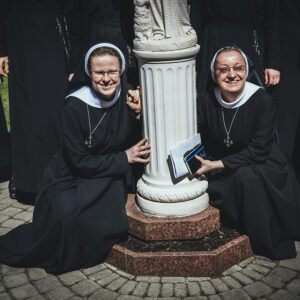 Siostry Zmartwychwstanki