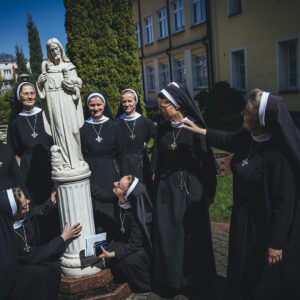 Siostry Zmartwychwstanki