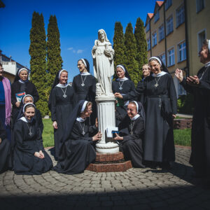 Siostry Zmartwychwstanki